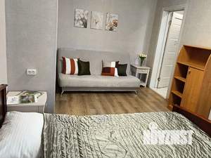 1-к квартира, посуточно, 27м2, 1/4 этаж