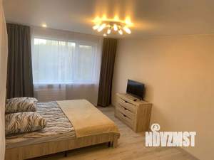 2-к квартира, посуточно, 61м2, 6/12 этаж