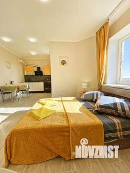 1-к квартира, посуточно, 42м2, 1/1 этаж