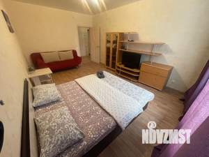 1-к квартира, посуточно, 38м2, 4/10 этаж