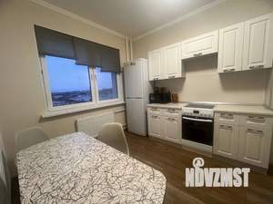 1-к квартира, посуточно, 40м2, 6/17 этаж