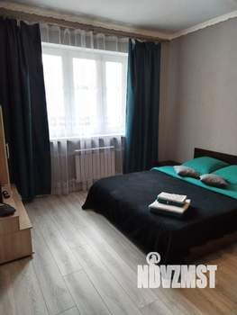 1-к квартира, посуточно, 37м2, 6/12 этаж