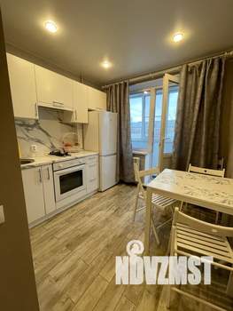 1-к квартира, посуточно, 42м2, 4/5 этаж