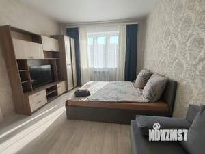 1-к квартира, посуточно, 35м2, 8/14 этаж