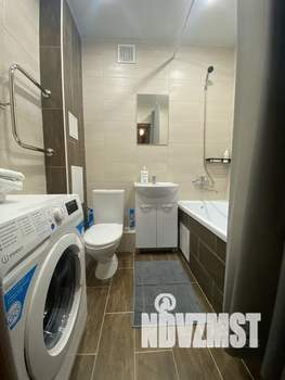 1-к квартира, посуточно, 39м2, 14/16 этаж