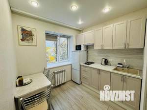 2-к квартира, посуточно, 42м2, 1/1 этаж