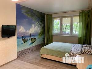 1-к квартира, посуточно, 30м2, 1/5 этаж