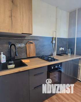 1-к квартира, посуточно, 35м2, 4/5 этаж