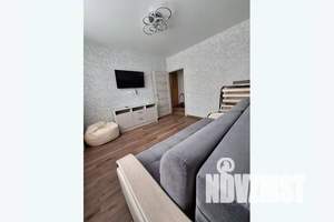 2-к квартира, посуточно, 59м2, 4/16 этаж