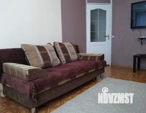 2-к квартира, посуточно, 45м2, 2/5 этаж