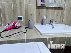 Студия квартира, посуточно, 36м2, 11/17 этаж