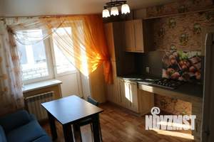 1-к квартира, посуточно, 45м2, 3/10 этаж