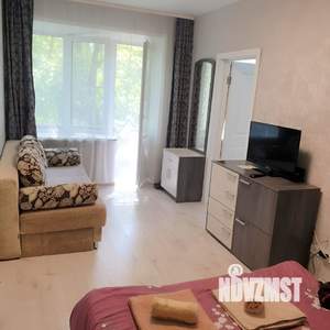 2-к квартира, посуточно, 43м2, 2/5 этаж