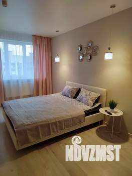 1-к квартира, посуточно, 37м2, 16/16 этаж