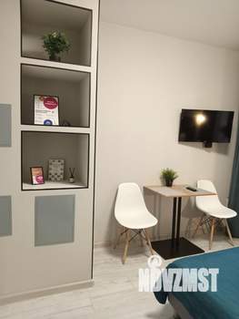 Студия квартира, посуточно, 16м2, 1/18 этаж