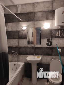 Студия квартира, посуточно, 38м2, 15/16 этаж