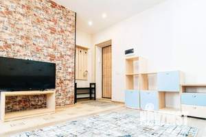 2-к квартира, посуточно, 50м2, 1/1 этаж