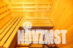 1-к квартира, посуточно, 50м2, 2/2 этаж