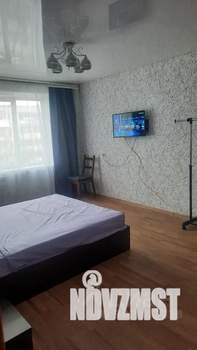 1-к квартира, посуточно, 38м2, 4/5 этаж