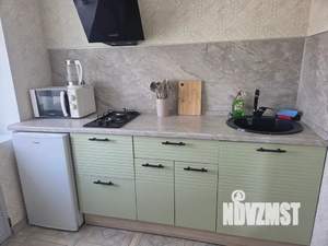 1-к квартира, посуточно, 32м2, 4/4 этаж