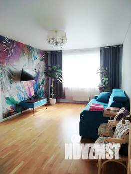 1-к квартира, посуточно, 38м2, 7/10 этаж