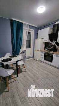 1-к квартира, посуточно, 43м2, 1/9 этаж