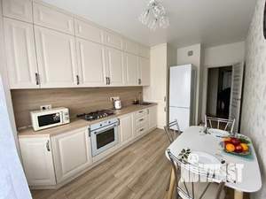 1-к квартира, посуточно, 38м2, 3/15 этаж