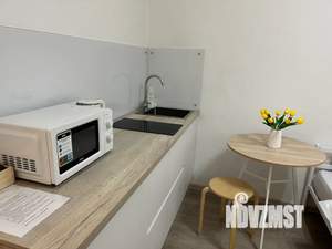 Студия квартира, посуточно, 18м2, 1/4 этаж