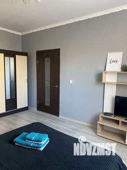 1-к квартира, посуточно, 37м2, 6/12 этаж