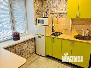 2-к квартира, посуточно, 43м2, 1/5 этаж