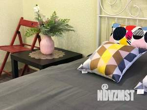 2-к квартира, посуточно, 75м2, 1/1 этаж