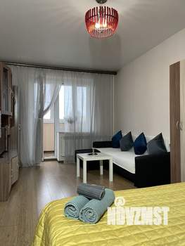 1-к квартира, посуточно, 42м2, 3/10 этаж