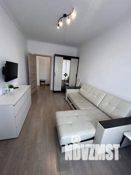 1-к квартира, посуточно, 38м2, 4/4 этаж