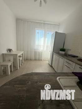 1-к квартира, посуточно, 38м2, 14/18 этаж