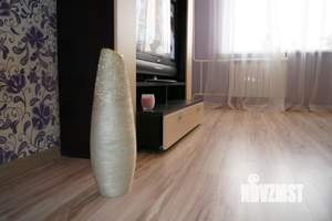 1-к квартира, посуточно, 54м2, 1/1 этаж