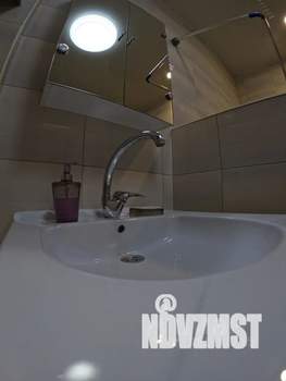 1-к квартира, посуточно, 60м2, 1/6 этаж