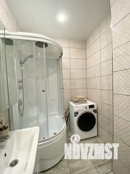 1-к квартира, посуточно, 38м2, 3/15 этаж