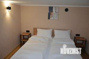 1-к квартира, посуточно, 30м2, 2/3 этаж