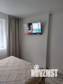 1-к квартира, посуточно, 40м2, 5/10 этаж