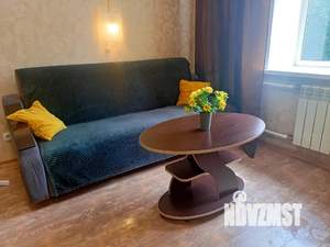 1-к квартира, посуточно, 45м2, 3/3 этаж