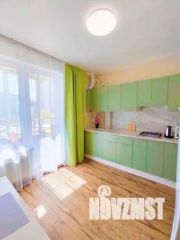 1-к квартира, посуточно, 42м2, 1/1 этаж