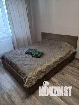 1-к квартира, посуточно, 44м2, 7/18 этаж