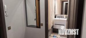 Студия квартира, посуточно, 42м2, 16/16 этаж