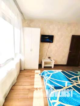 1-к квартира, посуточно, 42м2, 2/16 этаж