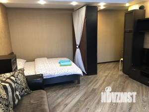 Студия квартира, посуточно, 34м2, 4/5 этаж