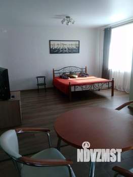 1-к квартира, посуточно, 44м2, 1/1 этаж