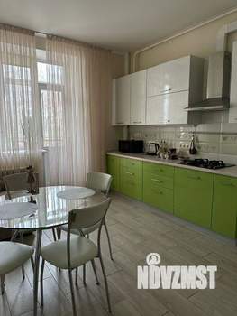 1-к квартира, посуточно, 50м2, 4/9 этаж