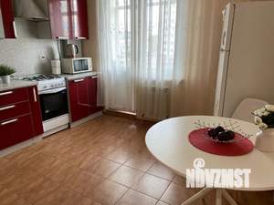 1-к квартира, посуточно, 45м2, 3/10 этаж