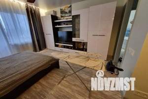 1-к квартира, посуточно, 40м2, 6/9 этаж