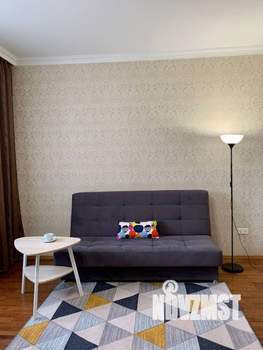 1-к квартира, посуточно, 45м2, 4/8 этаж